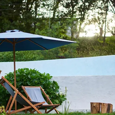 Feriehus Epicos Farm Houses Pool & Donkeys Nogueira (Viana do Castelo)