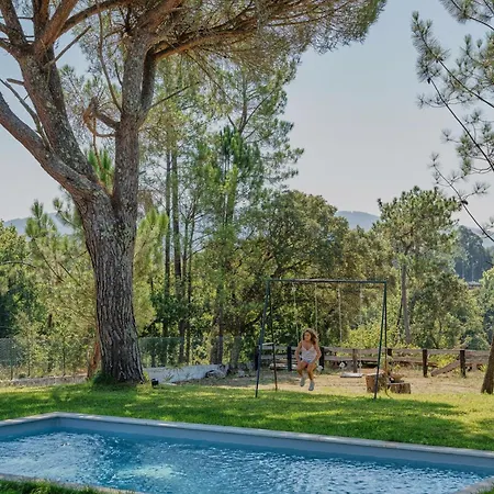Epicos Farm With Pool & Donkeys Nogueira (Viana do Castelo)