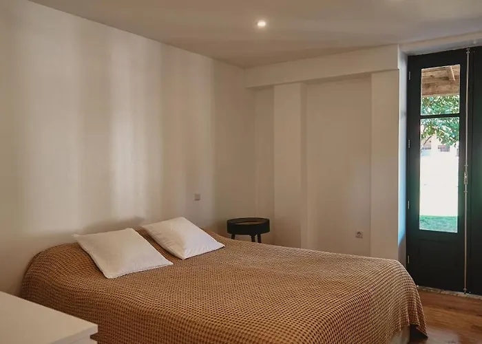 épicos House, Your Away From Home. Сasa de vacaciones